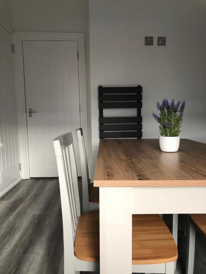 Entire Spacious 4 Bedroom Apartment In Bournemouth Exteriér fotografie